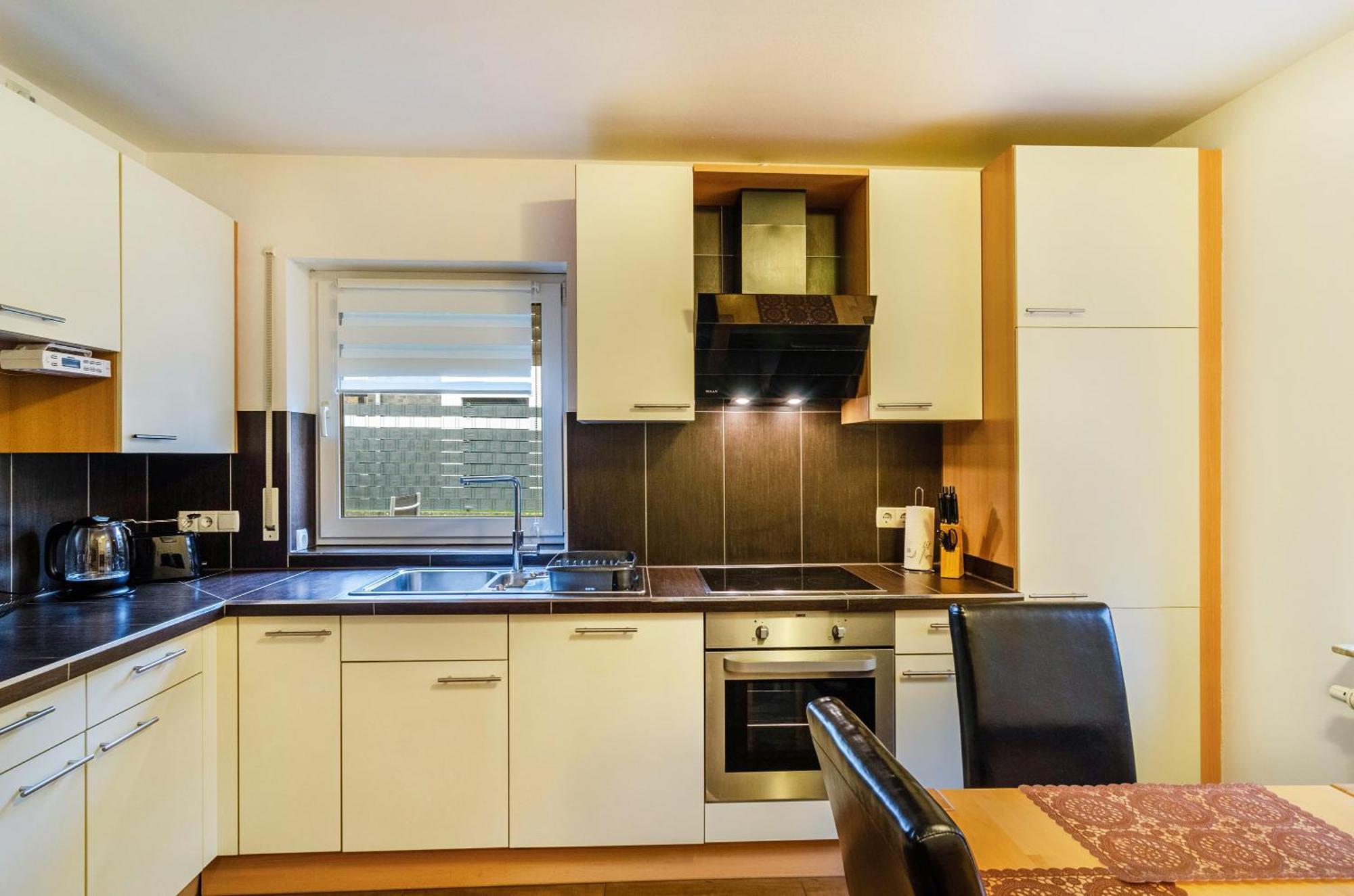 Ferienhaus Haus Mit Garten Und Kamin *