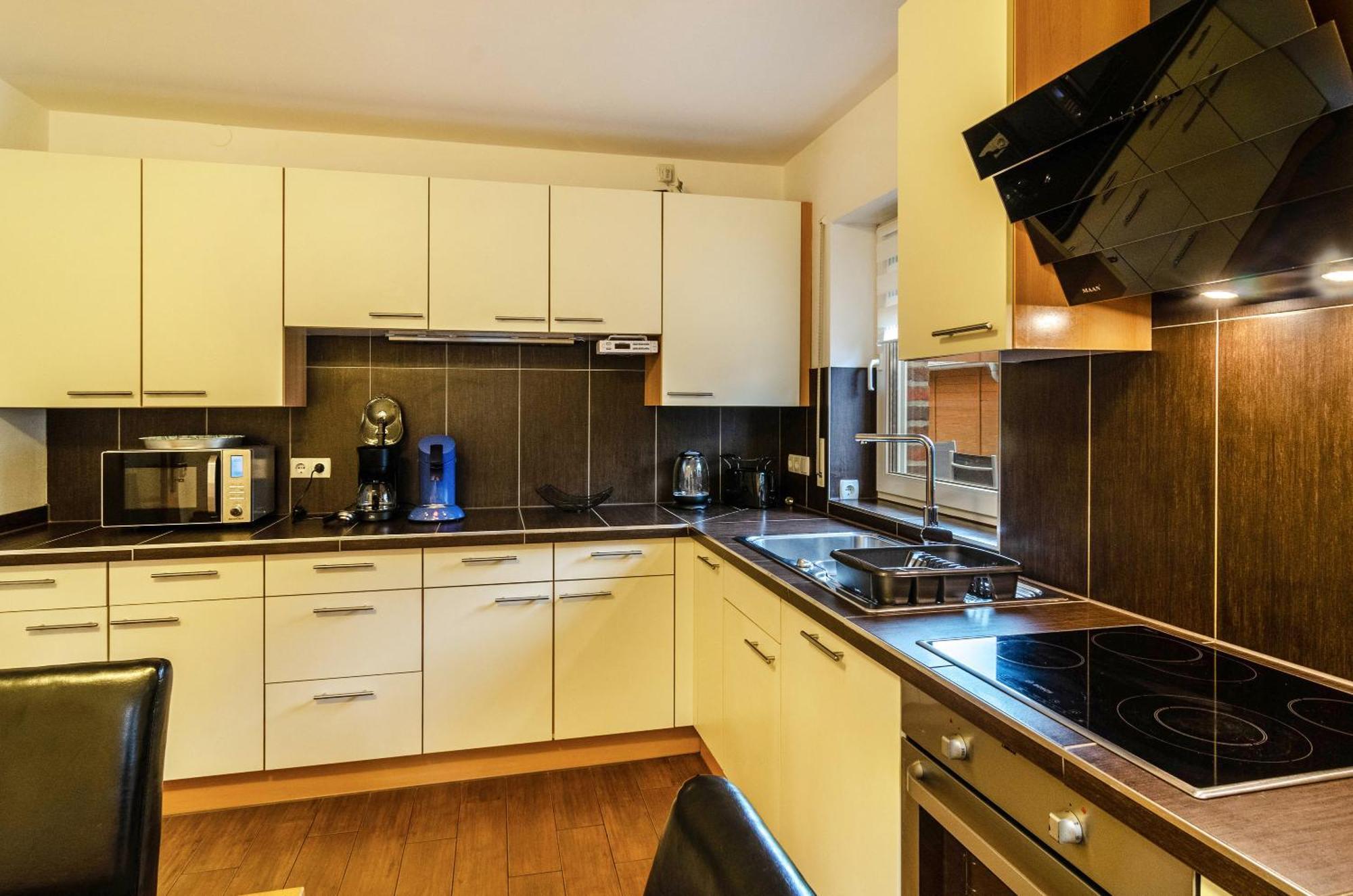 Haus Mit Garten Und Kamin Wilhelmshaven